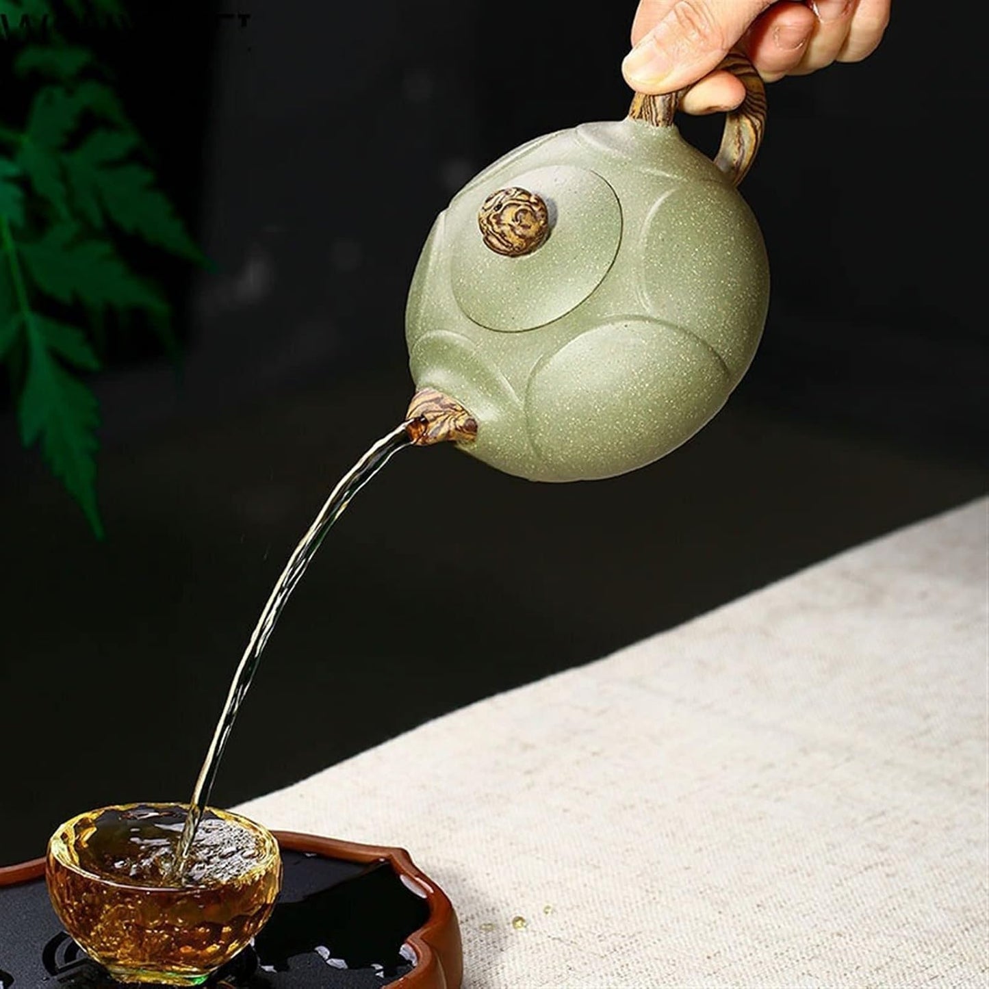 Tea Kettle Stovetop Chinese Teapot Zisha Teapot Handmade Lotus Shaped Teapot Office Tea Set Ceramic Flower Teapot Kettle (A 330ml)