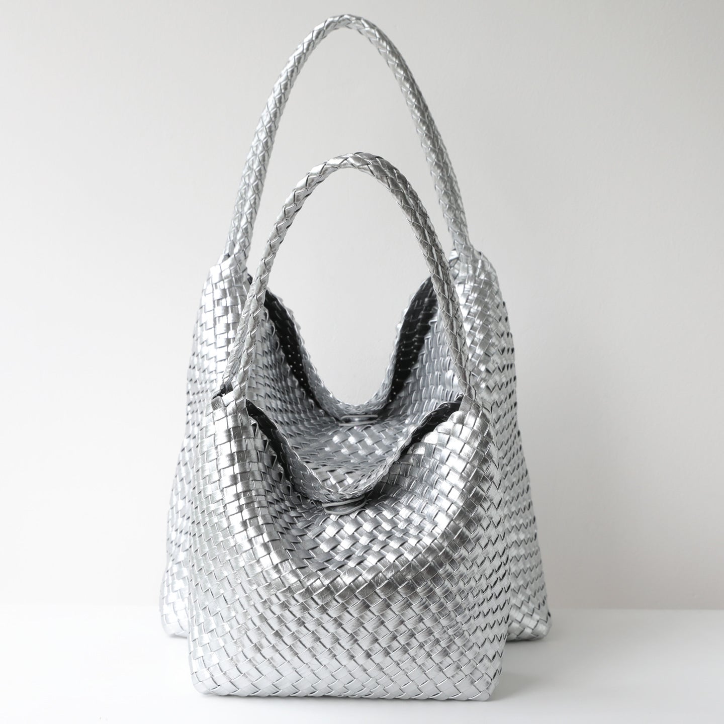 Handwoven Leather Tote Bag for Women Spring Summer Minimalist Large Capacity Shoulder Handbag, Soft Premium Purse with Artisan Craftsmanship