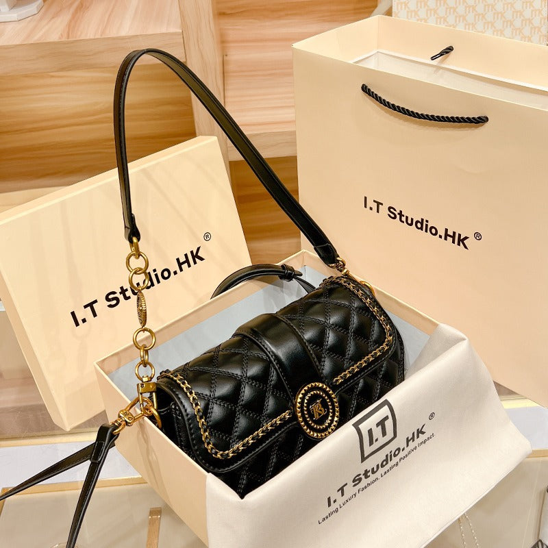 Genuine Leather Minimalist Underarm Bag for Women, New Trendy Quilted Shoulder Crossbody Small Purse, Niche Designer Handbag for Ladies
