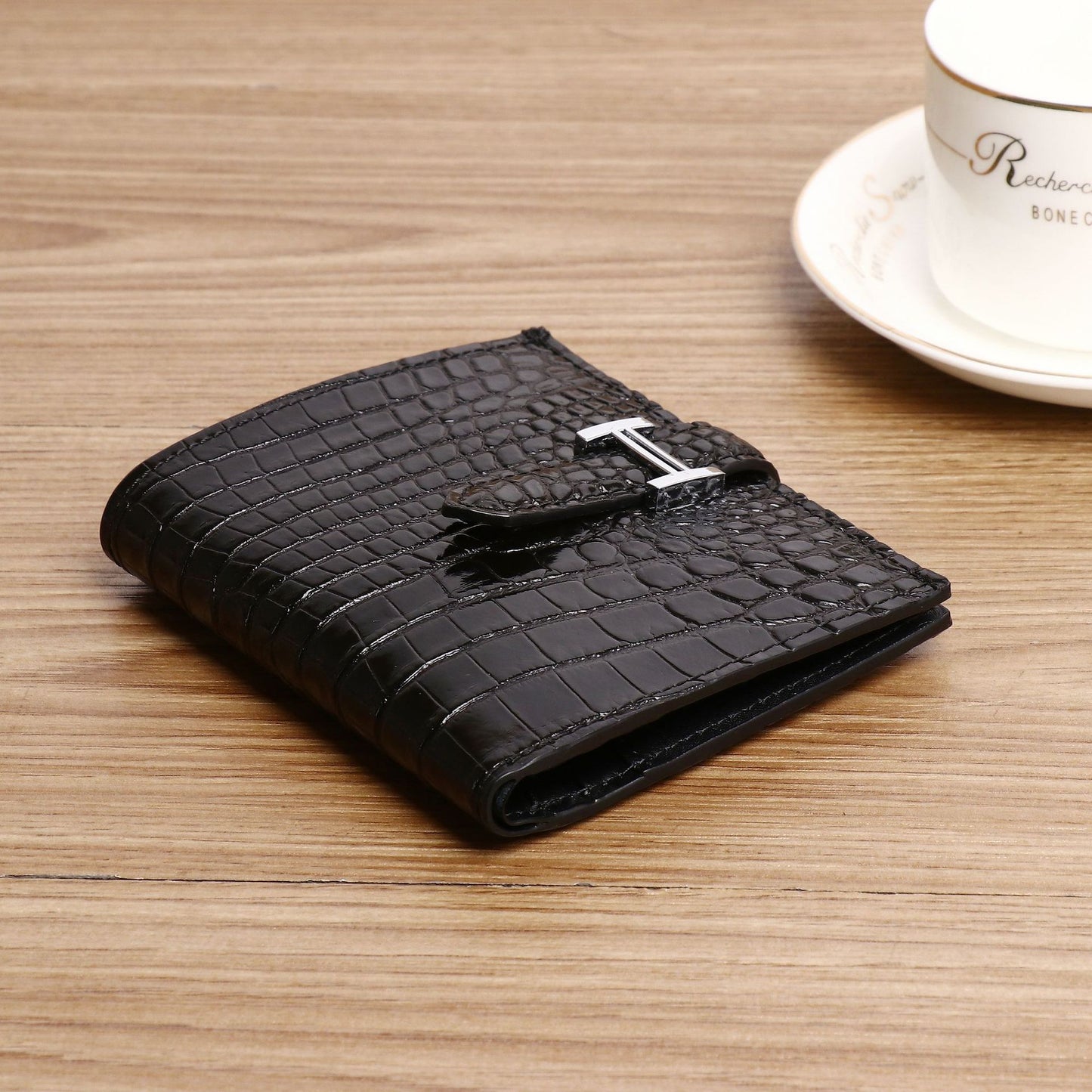 New Arrival Croc-Effect Suit Clutch Wallet for Men & Women, A Multi-Functional Card Holder with Multiple Slots, Perfect Business Accessory