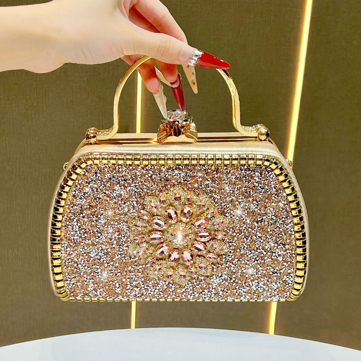 Dazzling Full Rhinestone Evening Clutch for Women, A Sparkly Crystal-Embellished Top-Handle Crossbody Shoulder Bag, Perfect for Cheongsam Banquets Weddings & Special Occasions