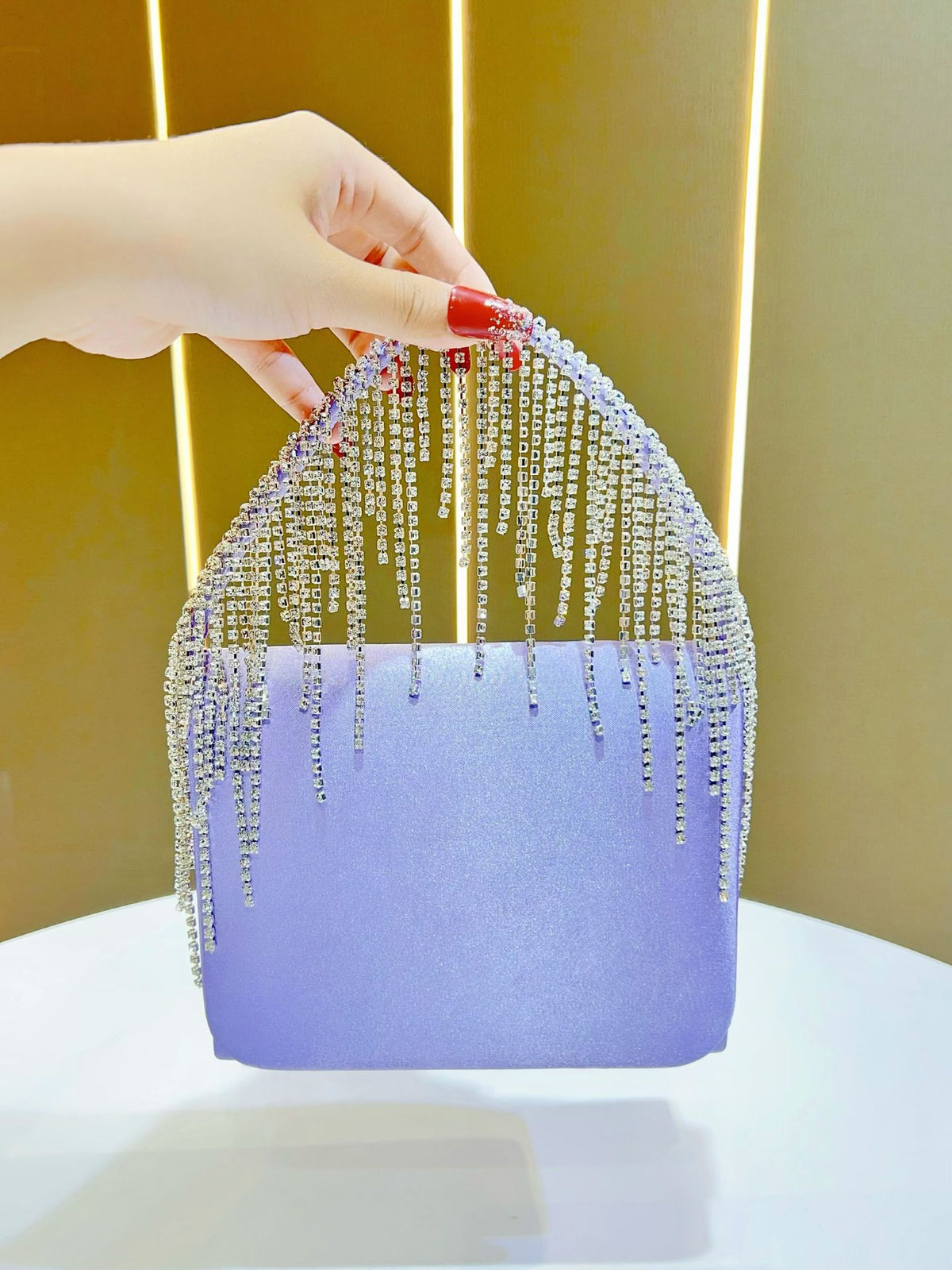 Women's Premium Evening Clutch, Glamorous Top-Handle Crossbody Shoulder Bag with Versatile Handheld Design, Elegant Purse