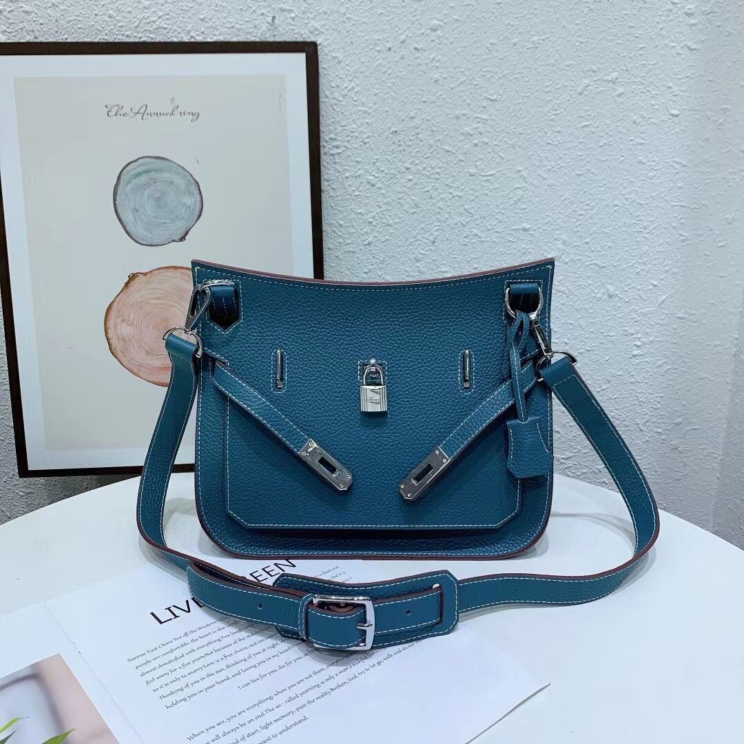 New Arrival Pebbled Leather Birkin-Inspired Tote Bag for Women, Turn-Lock Top-Layer Cowhide Shoulder Crossbody Handbag with Fashionable Everyday Design