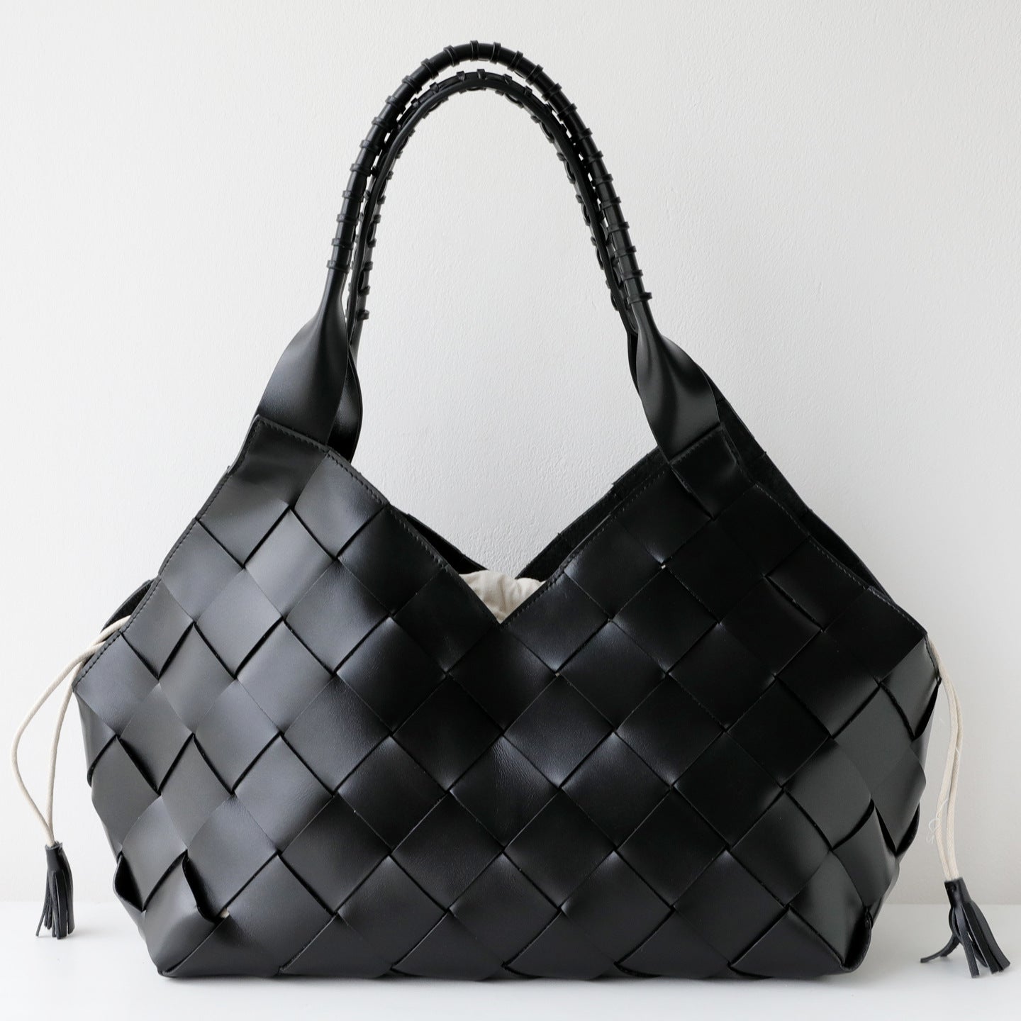 Top Layer Cowhide Castello Handwoven Underarm Bag for Women Vintage Commuter Shoulder Handbag, Large Capacity Genuine Leather Purse with Artisan Texture