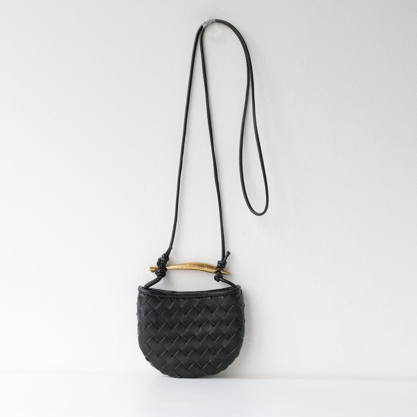 Handwoven Sardine Mini Lipstick Bag for Women Shoulder Handbag, Niche Fashion Purse with Unique Sculptural Design