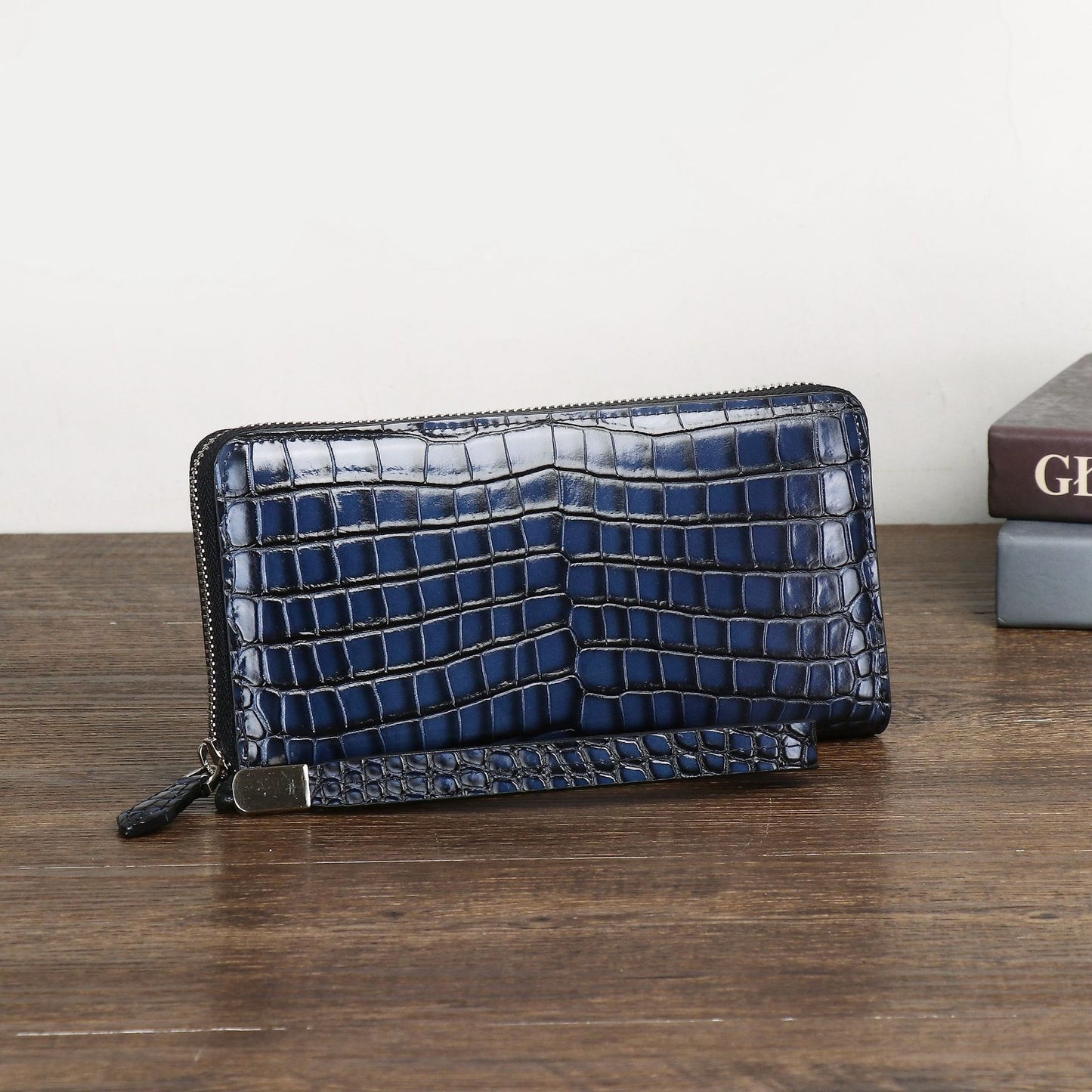 New Arrival Distressed Croc-Effect Long Clutch Wallet for Men, A High-End Handcrafted Vintage Handheld Wallet with Multiple Card Slots