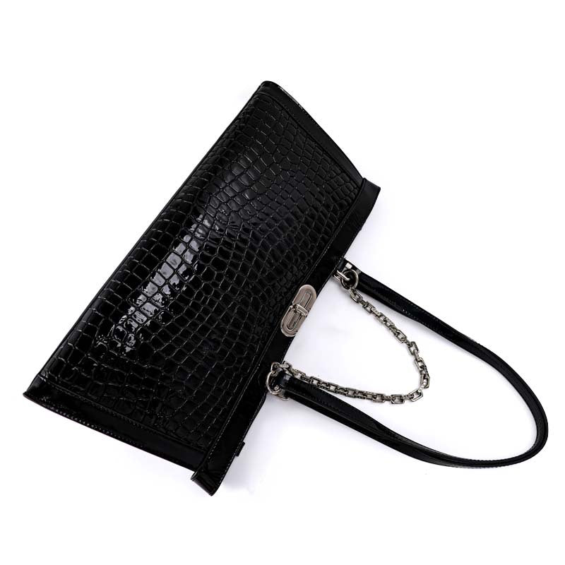 New Baguette Underarm Bag in Genuine Leather, Rectangular Chain Shoulder Purse, Versatile Textured Handbag for Women