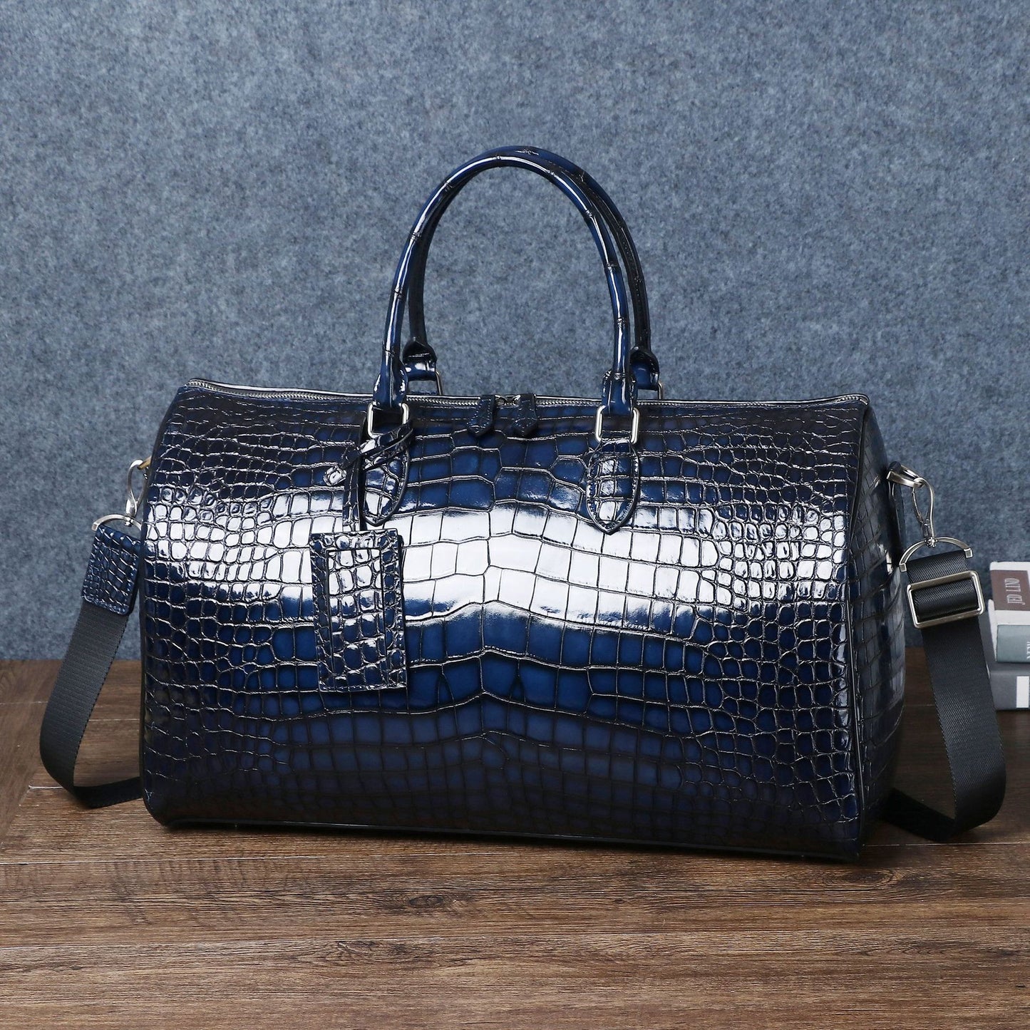 New Arrival Distressed Croc-Effect Large Travel Duffel Bag for Men, A Spacious Top-Handle Carryall Perfect for Business Trips & Weekend Getaways
