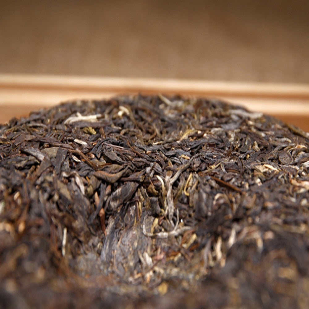 357g Yunnan cha Puer Tea Pu-erh Cake Tea Early Spring Green Puer Tea Organic tea