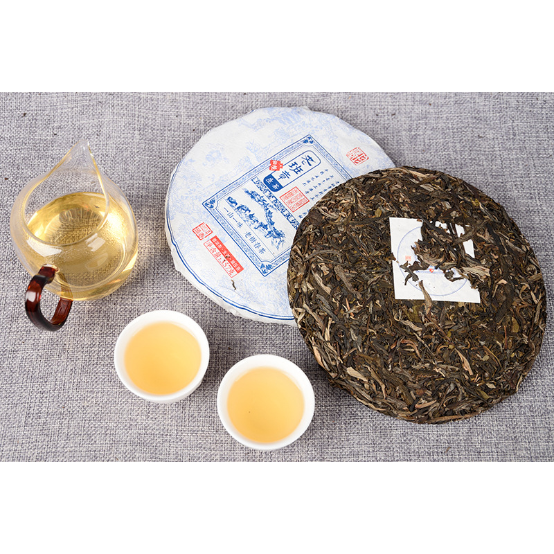 Tea Health Care 357g Gift Tea Yunnan Tea Old Banzhang Cake Pu'er-
