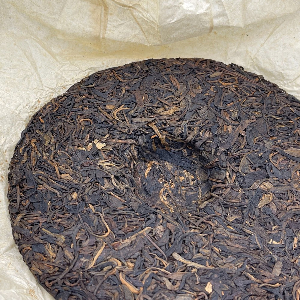 Pu-erh tea, 2007, Custom Tea, China Tea Brand Yiwu Round Tea, 380g, Raw