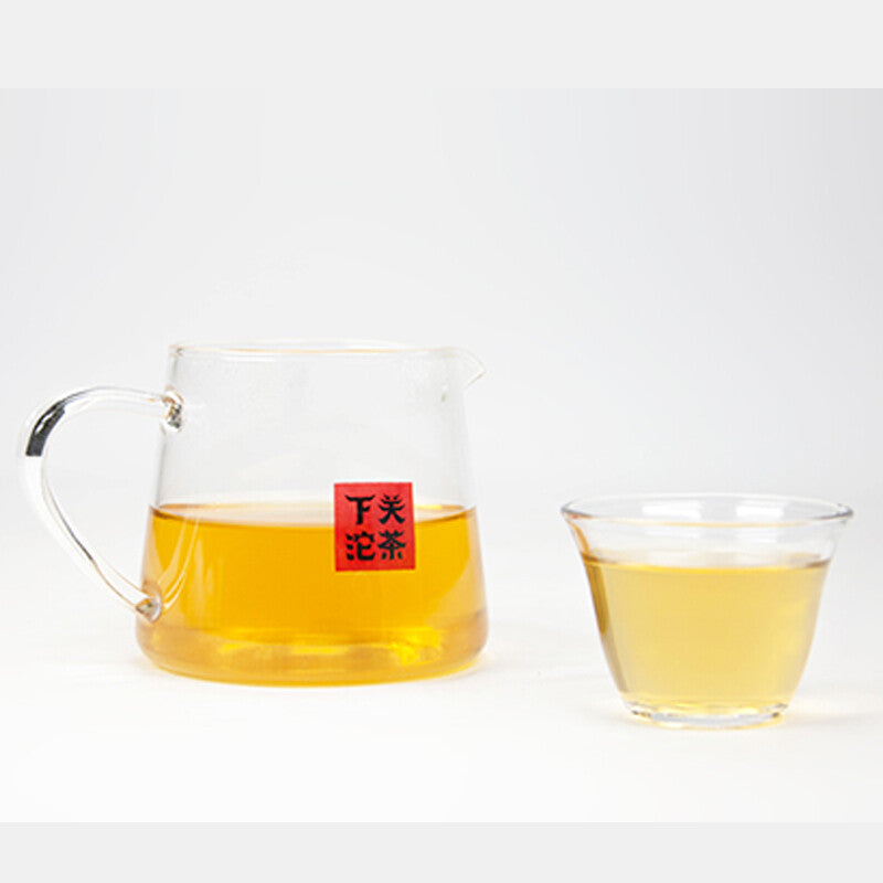 Pu'er Tea Golden Seal Series Xiaguan Round Tea T7653 Discus Raw Tea 357g