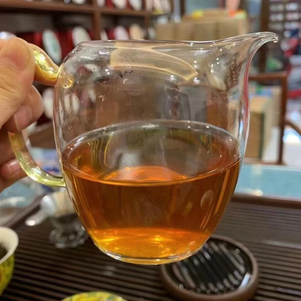 357g Yunnan Old Pu-erh Raw Tea Cake 2004 Rui Tai Hao Aged Puerh Tea Raw Puer Tea