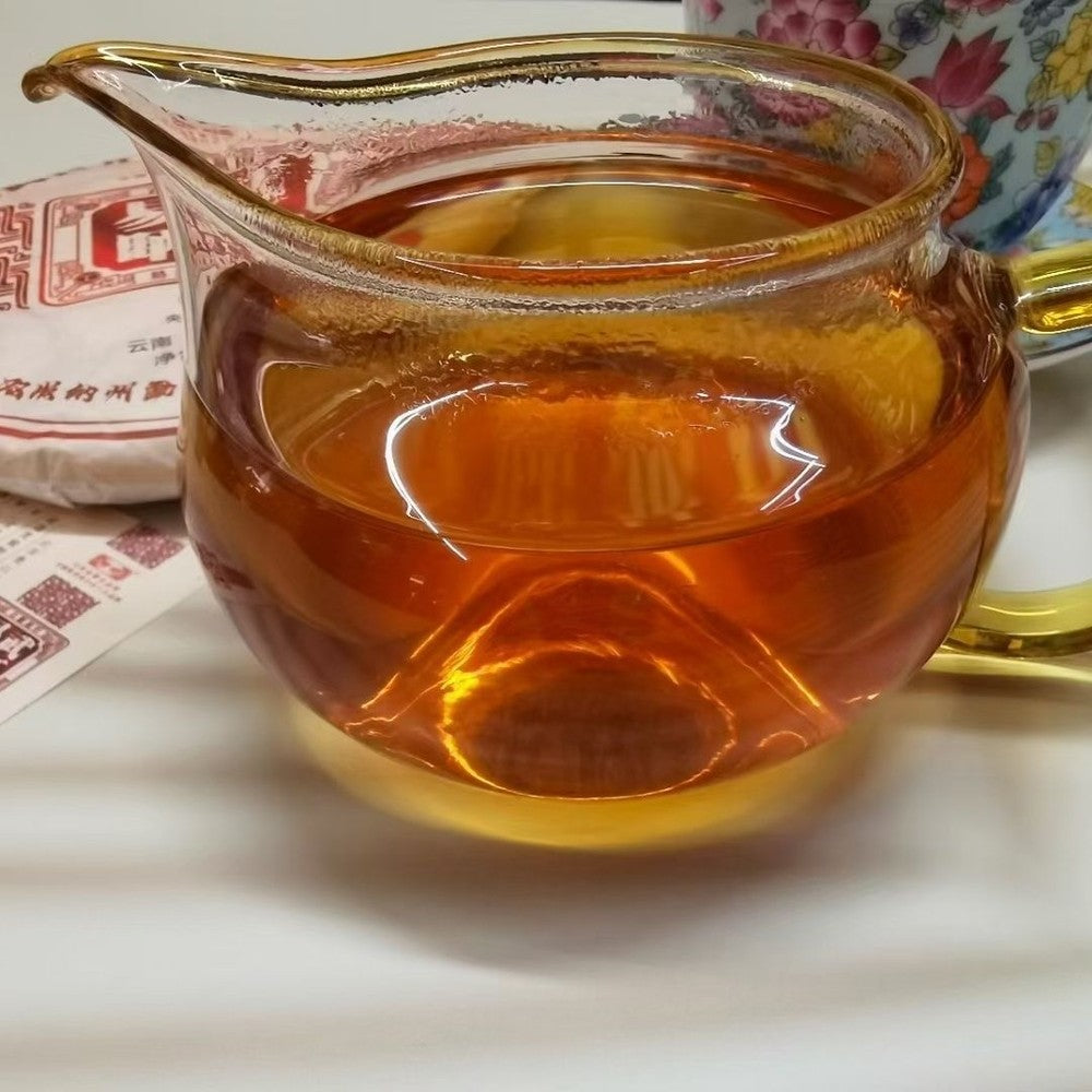 200g Yiwu Ancient Tree Black Tea Cake Yunnan Dianhong Black Tea Chinese Red Tea