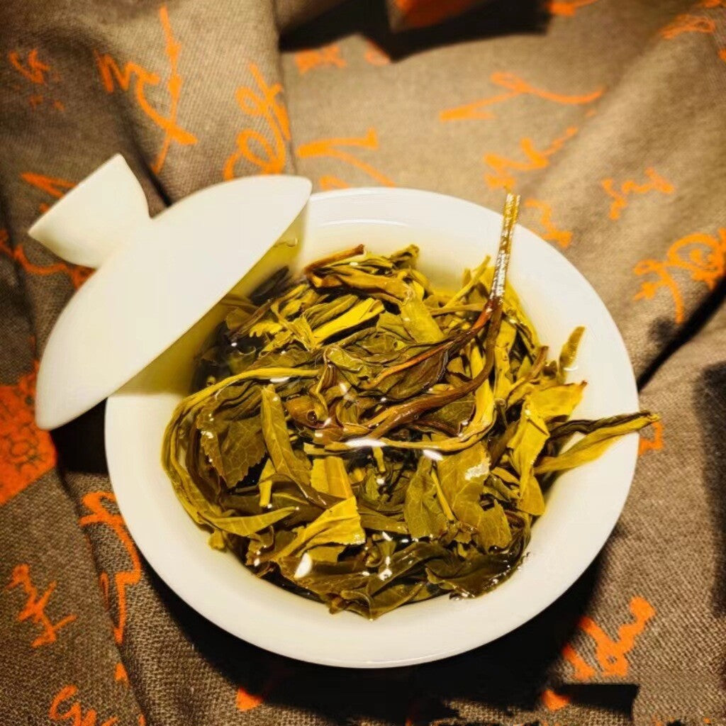357g Yunnan 2021 Tea Jingmai Early Spring Cow Cake Handmade Puerh Tea Raw Tea