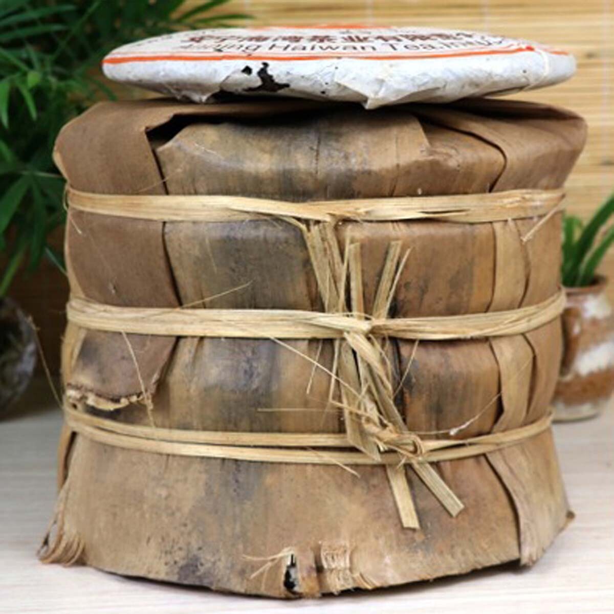 Top Grade Ripe Puerh Black Tea Yunnan Qizi Old Pu-erh Tea Cake Organic Pu'er Tea