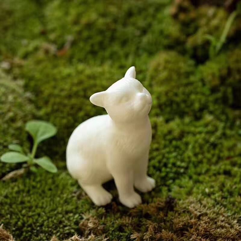 2.4” Chinese Tea Set Decoration Ceramic Teapets Cute Cat White Tea Play