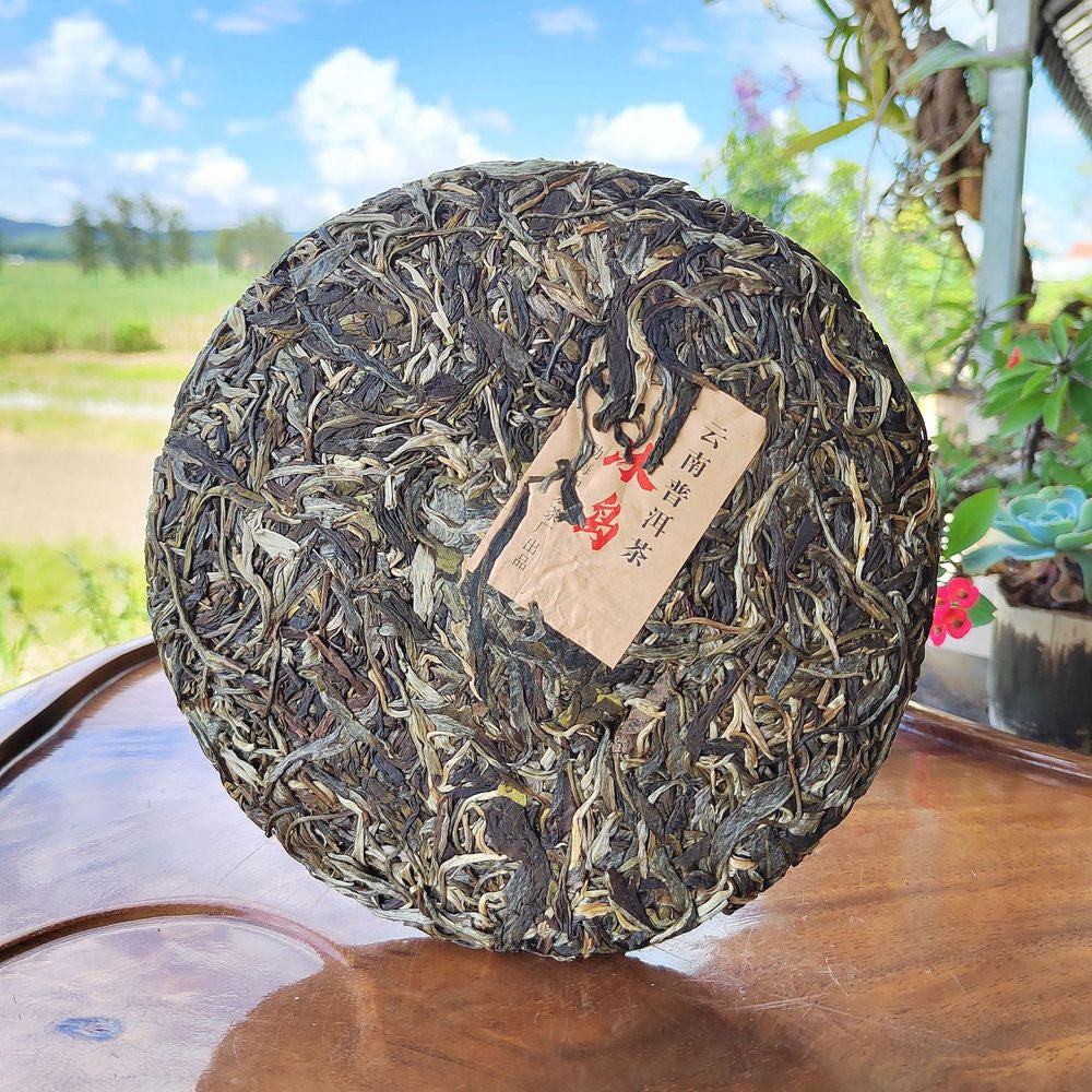 357g Yunnan Pu-erh Tea Cake Raw Pu'er Tea Health Care Chinese Iceland Black Tea