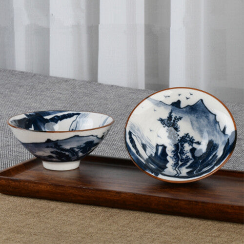 one cup blue-and-white porcelain tea cup for Pu'er tea Chinese kungfu tea cup