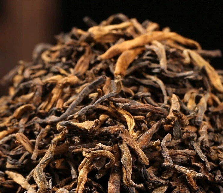 250g Gold bud GongTing Puerh tea bulk pu'erh Ripe tea Old trees old leaves tea