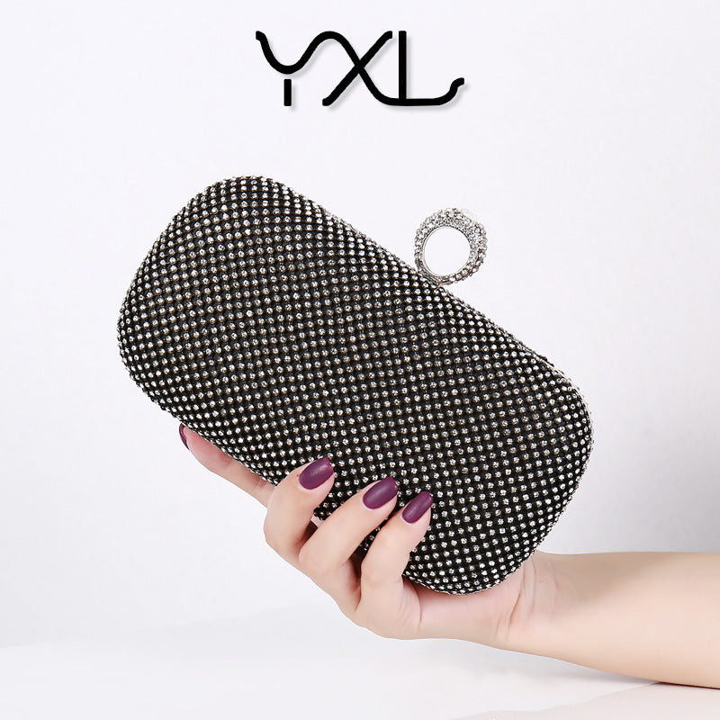 Dazzling Rhinestone-Embellished Ring Evening Clutch for Women, A Sparkly Crystal Banquet Handbag with Unique Ring Handle Design, Perfect for Parties & Special Occasions