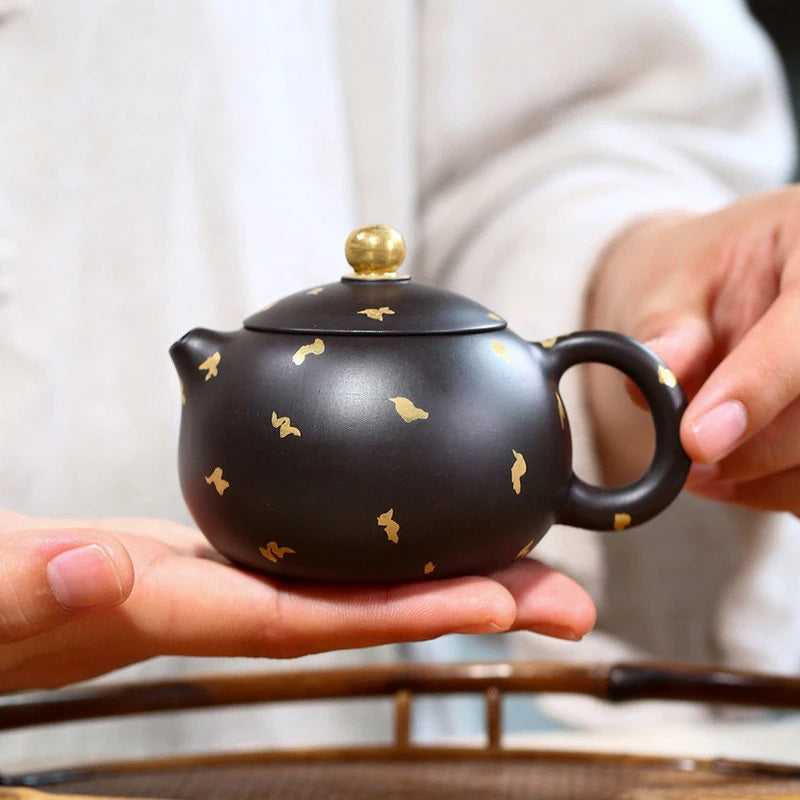 140ml Yixing Purple Clay Teapots Famous Artists Handmade Xishi Tea Pot Raw Ore Black Mud Kettle Chinese Zisha Tea Set Teaware