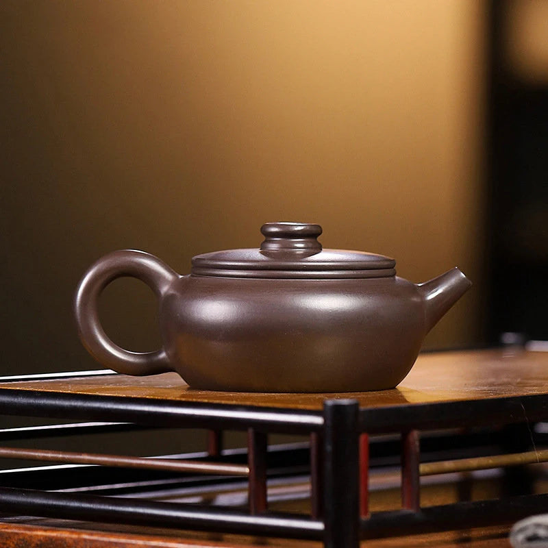 140ml Yixing Purple Clay Teapots Famous Handmade Tea Pot Raw Ore Black Zhu Mud Beauty Kettle Chinese Zisha Tea Set Teaware