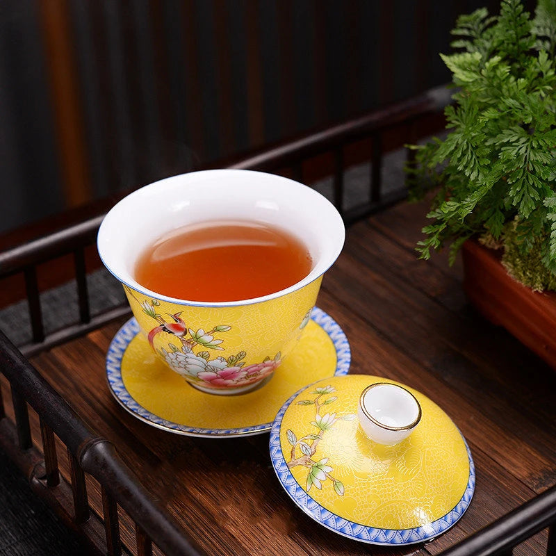 150ml Jingdezhen Ceramic Gaiwan Exquisite Enamel Color Tea Set Chinese Tea Cup with Cover Home Tea Infuser Custom Teaware Gifts