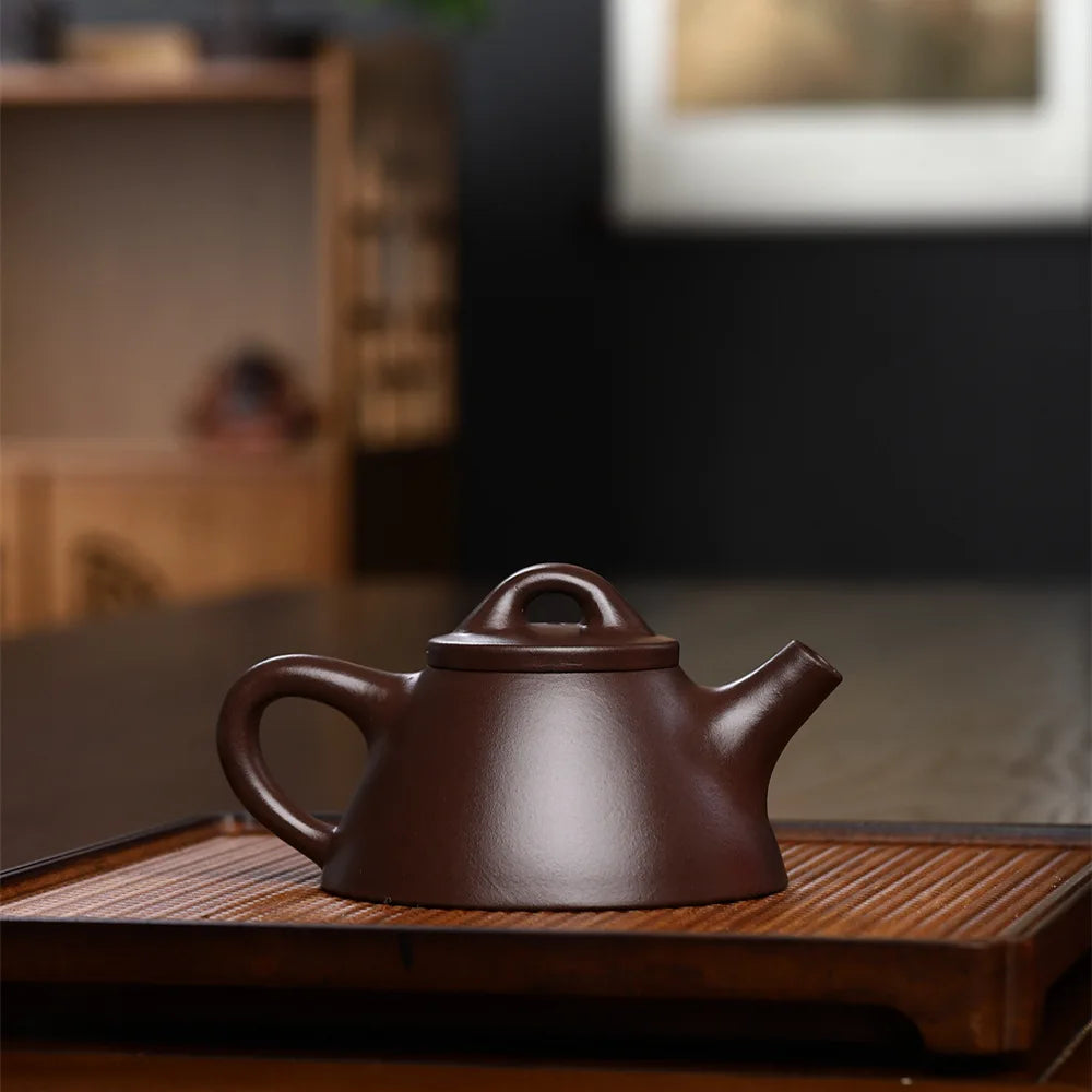 200ccYixing clay teapot Hand made Tea Pot Original Ore Red Stone Ladle Chinese Tea Pot Kung Fu Tea Set