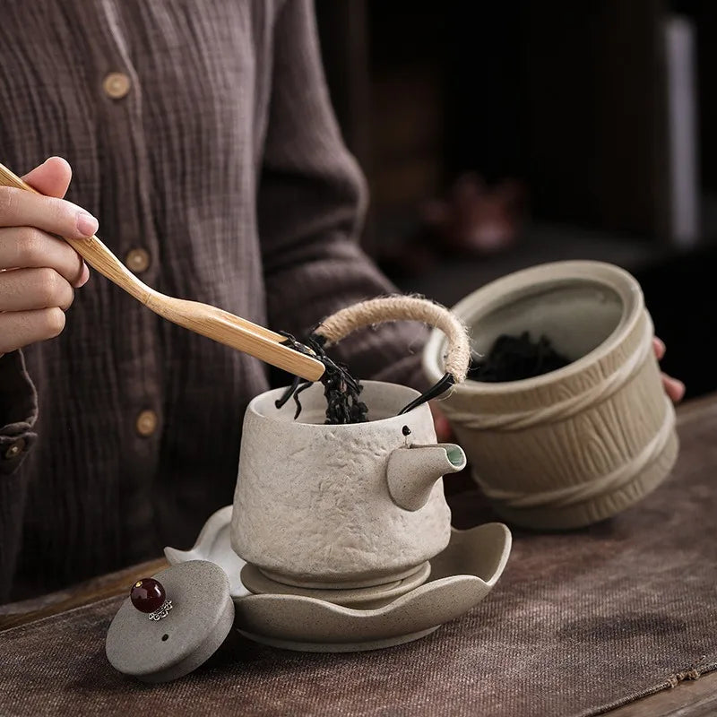 200ml Japanese Kungfu Retro Teapot Ceramic Tea Set Coarse Ceramic Beam Teapot Single Pot Convenient Teapot Wholesale Teaware