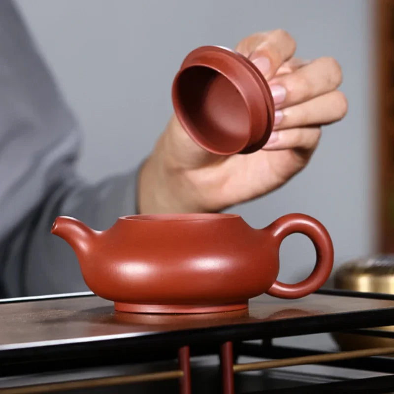 220ML Yixing Purple Clay Teapot Real Handmade Zisha Kettle Puer Tea Set Kung Fu Zisha Teaware