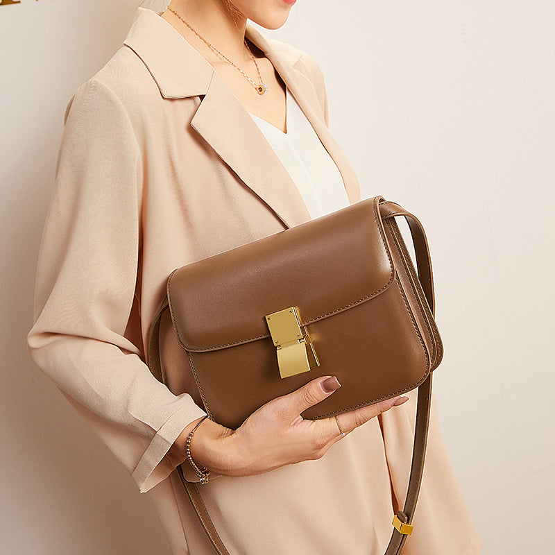 Genuine Leather Vintage Small Square Bag for Women, New Fashionable Shoulder Crossbody Purse, Flight Attendant Handbag for Ladies