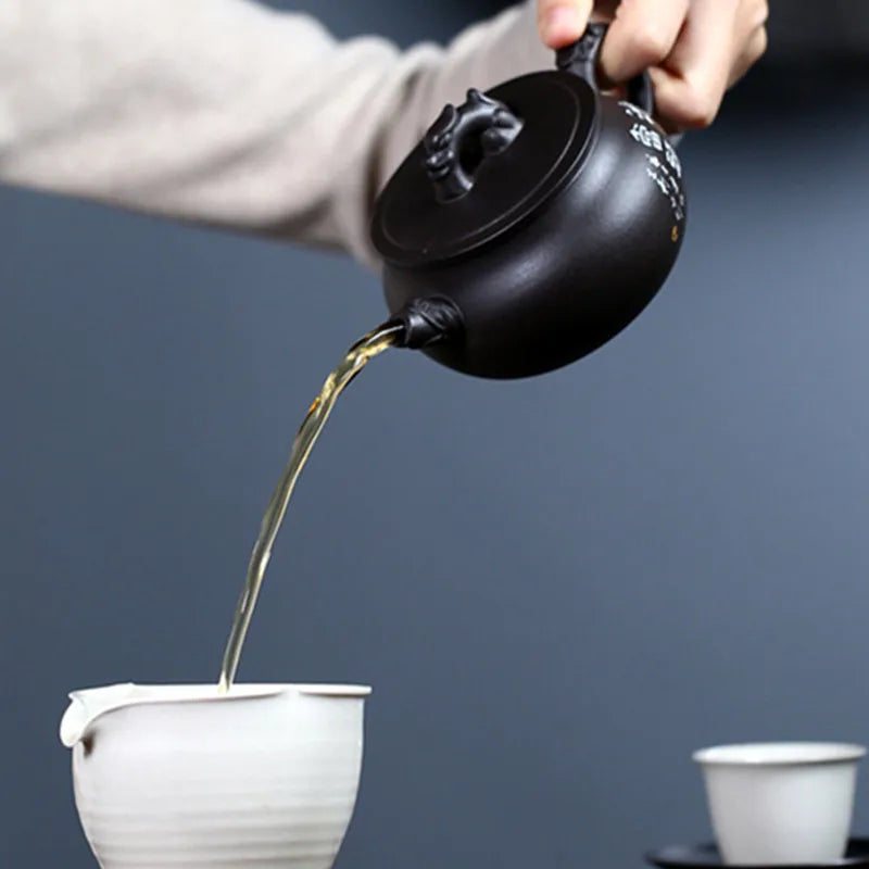 250ml Authentic Yixing Purple Clay Teapots Raw Ore Black Mud Handmade Tea Pot Household Zisha Filter Tea Kettle Chinese Teaware