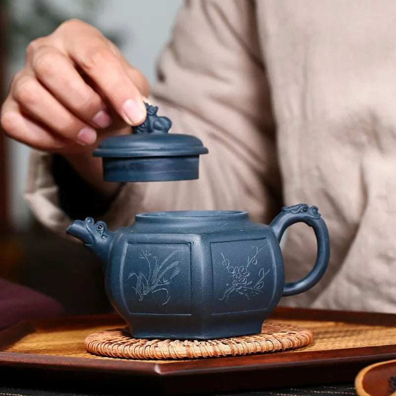 250ml Chinese Yixing Purple Clay Teapots Raw Ore Azure Mud Handmade Hexagonal Shape Tea Pot Kettle Zisha Tea Set Teaware