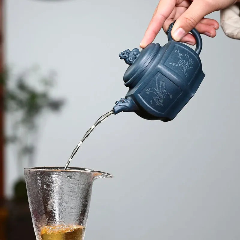 250ml Chinese Yixing Purple Clay Teapots Raw Ore Azure Mud Handmade Hexagonal Shape Tea Pot Kettle Zisha Tea Set Teaware