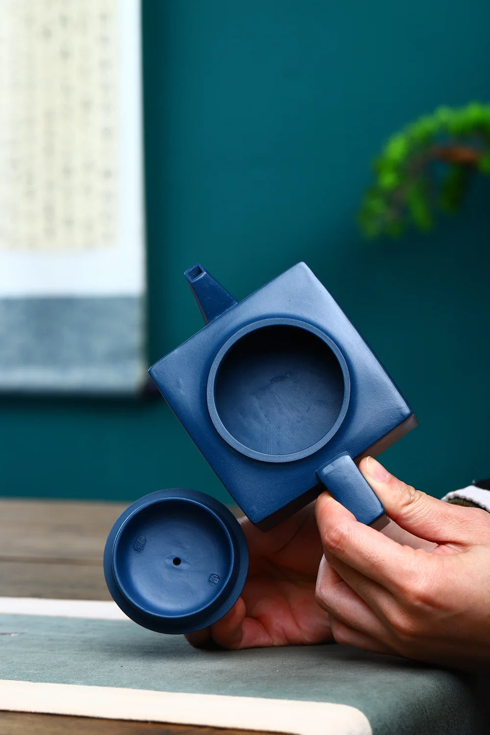 280cc Yixing clay teapot Hand made Tea Pot Health Pot Tianqing Mud Kung Fu Tea Set