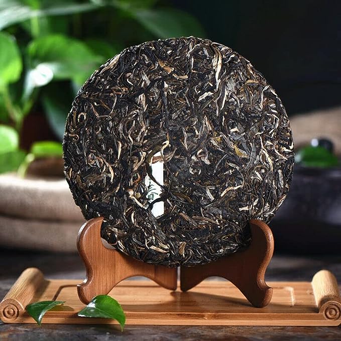 Natural Big Tree Pu'er Green Tea Yunnan Pu-Erh Raw Tea Cake Specialty Tea 357g