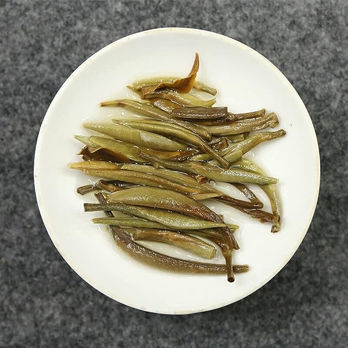 Spring White Tea Premium Bai Hao Yin Zhen Kungfu Tea White Tea (100g*2 Bags)