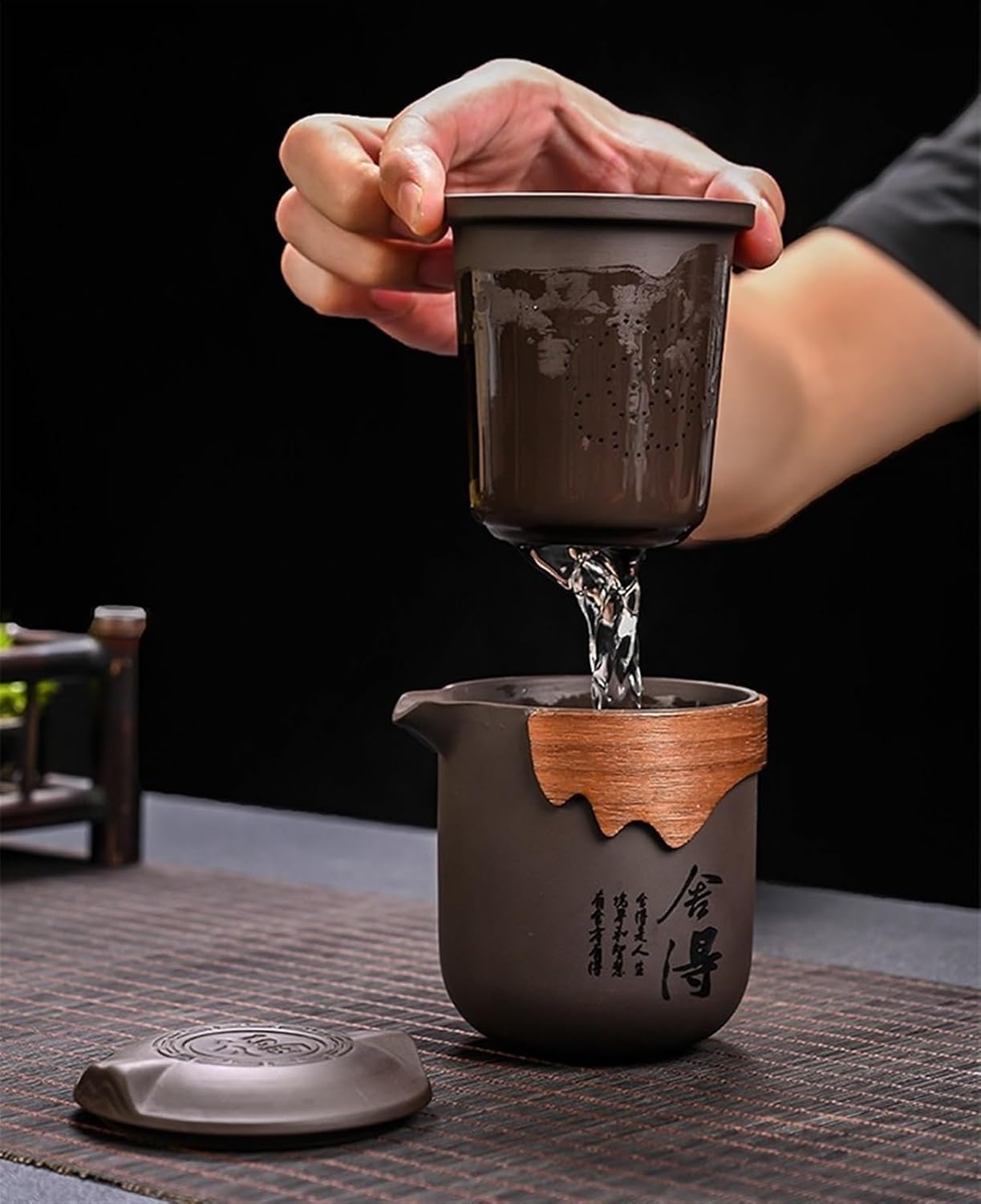 Chinese/Japanese Tea Set Purple Sand Travel Teaset Portable Teapot Set Outdoor Travel Gaiwan Tea Cups of Tea Ceremony Teacup Fine Gift Kung Fu Tea Set Portable Teapot Set Tea Gift set