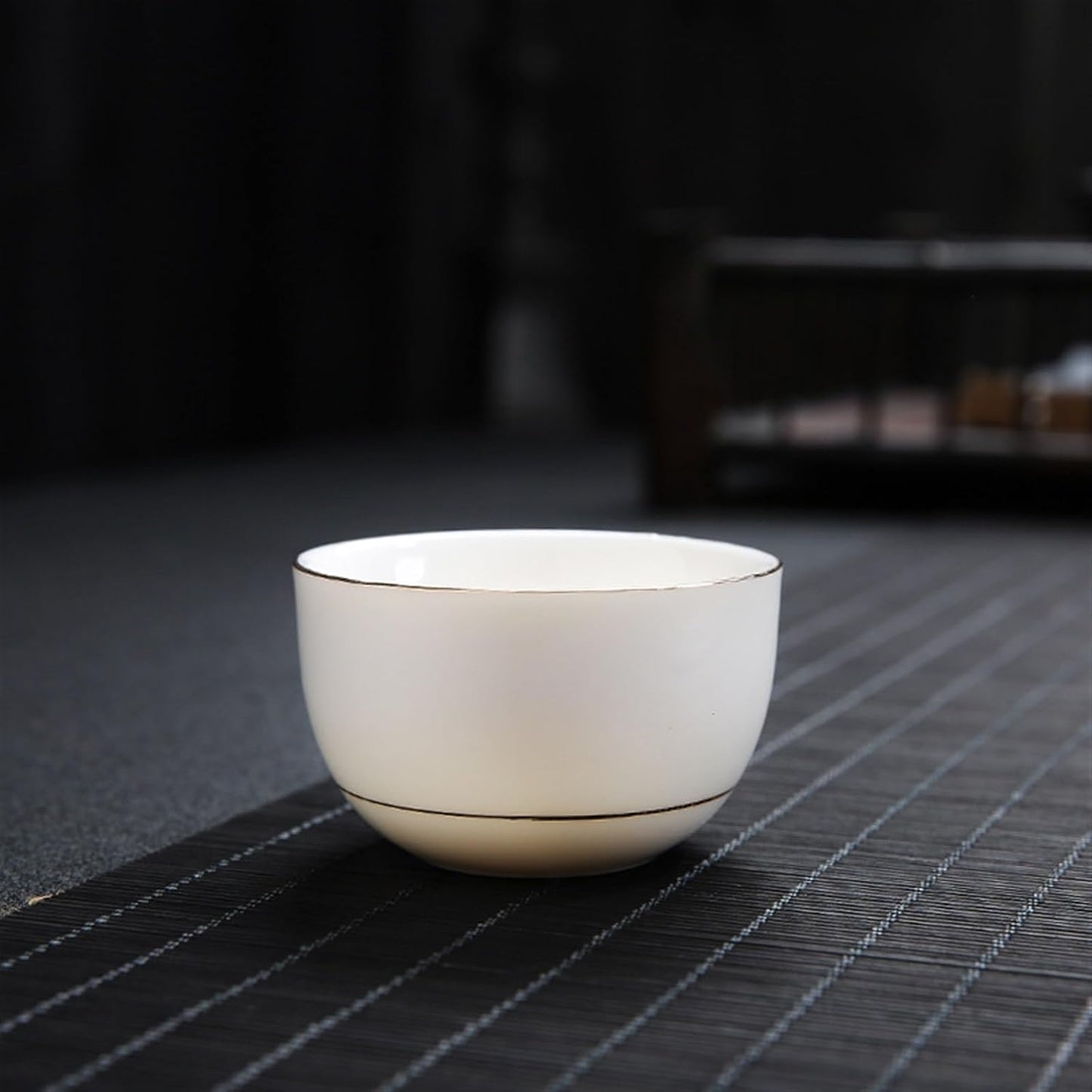 Chinese/Japanese Tea Set Chinese White Porcelain tea cup Kung Fu Tea Set Ceramic Tea bowl Creative handmade cups Small wine glass Phnom Penh teacups gift Portable Teapot Set Tea Gift set ( Size : Styl
