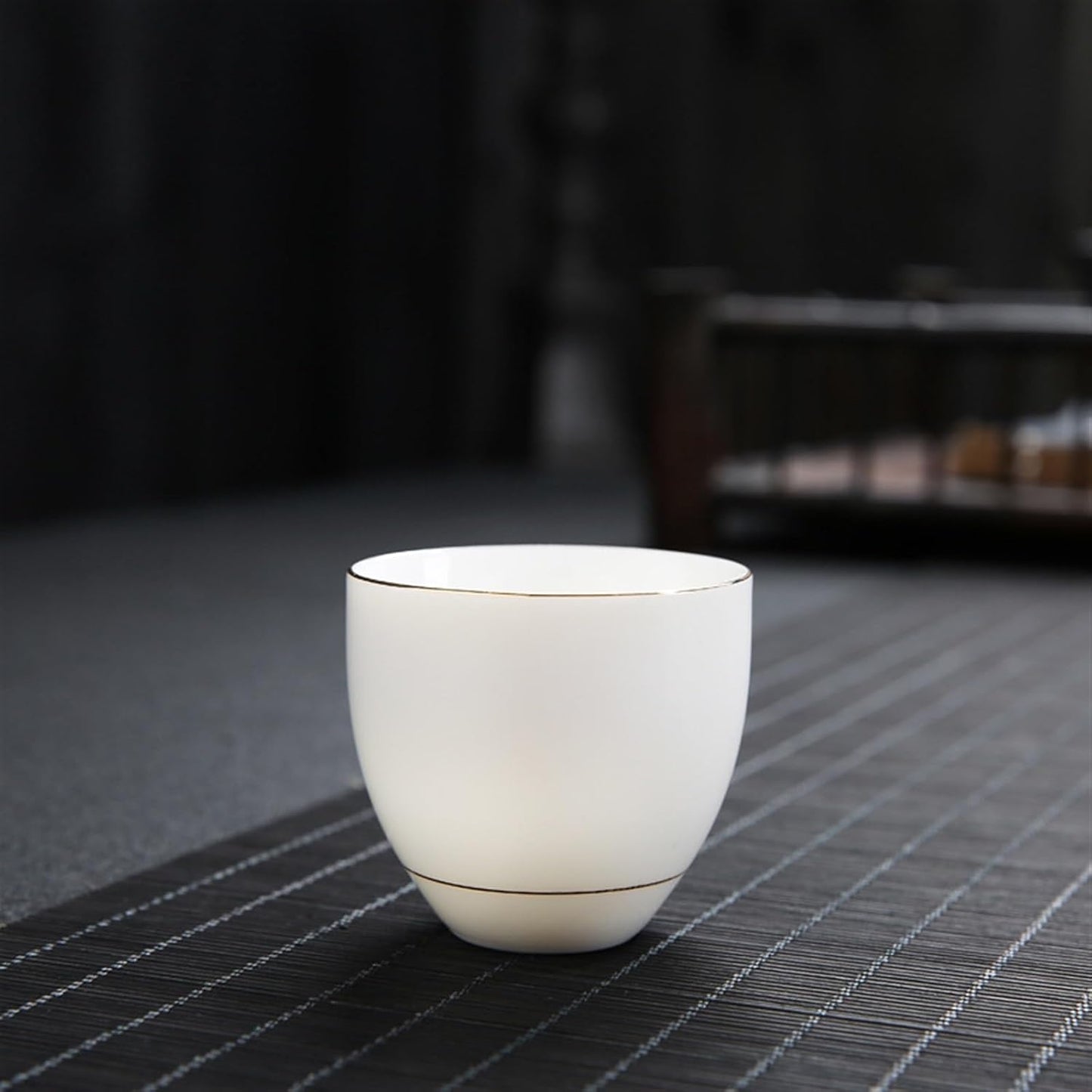 Chinese/Japanese Tea Set Chinese White Porcelain tea cup Kung Fu Tea Set Ceramic Tea bowl Creative handmade cups Small wine glass Phnom Penh teacups gift Portable Teapot Set Tea Gift set ( Size : Styl