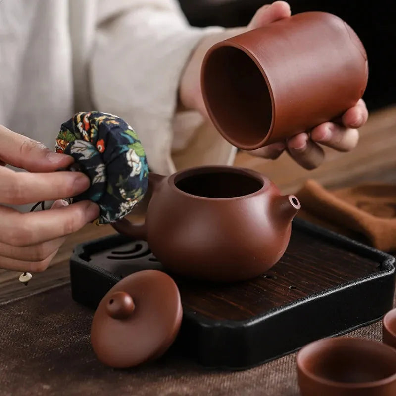 Purple Sand Tea Set One Pot of 4 Cups Tea Box Portable Outdoor Travel Pottery Teapot Tea Ceremony Chinese Tea Set Gifts 240729