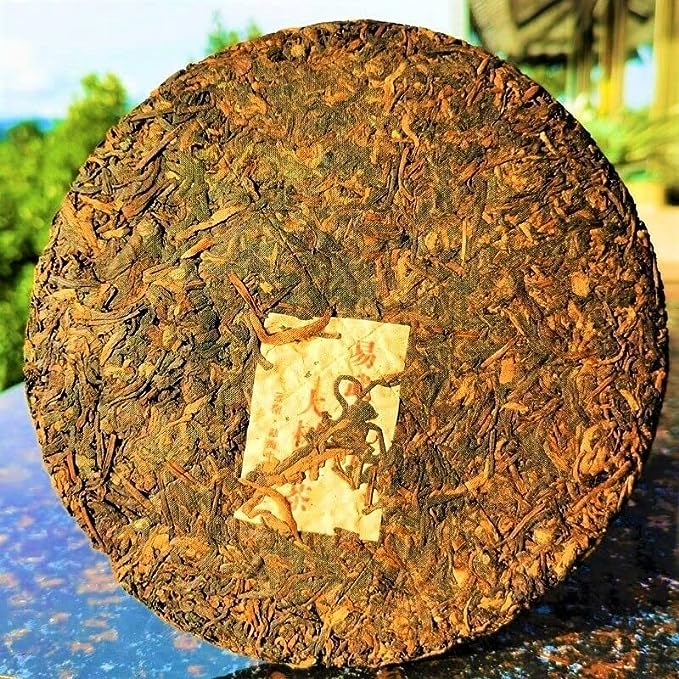 Organic Tea Ancient Tree Pu'er Tea Zhonghong Ying Yunnan Qizi Cake Tea 357g