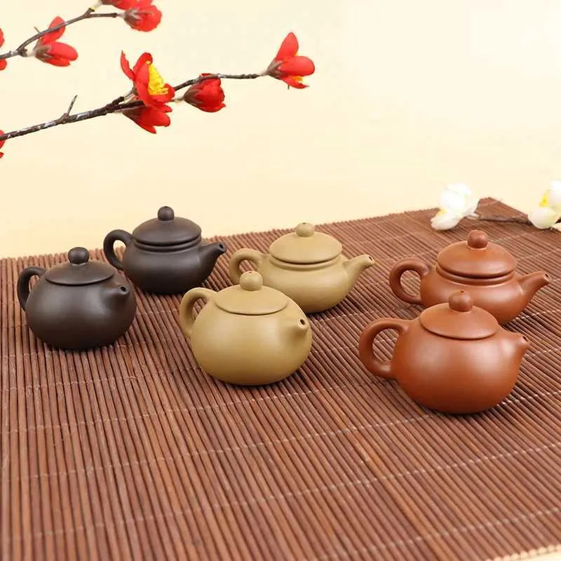 Tea Pets 1Pc Purple Clay Finger Teapot Tea Pet Pocket Tea Set Ornaments Tea Decoration z240723