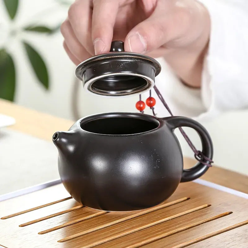 Portable Chinese Kung Fu Tea Set with Purple Ceramic Teapot, Gaiwan and Teacups for Tea Ceremony LL