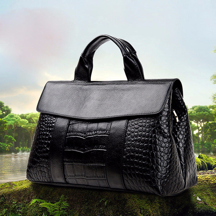 New Arrival Croc-Effect Genuine Leather Handbag for Women, A Large Capacity Crossbody Shoulder Bag with European & American Fashionable Versatile Design