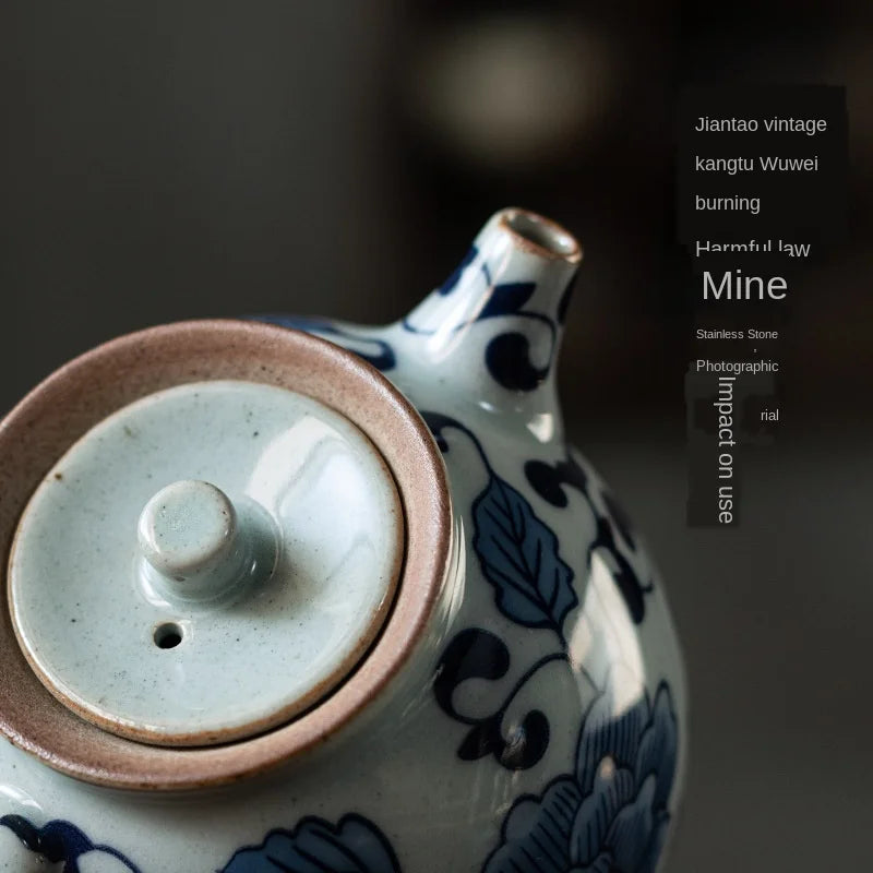 Blue and White Porcelain Teapot Handmade Ceramic Teapot Kung Fu Tea Set Small Single Pot Handle Pot Tea Making Device Tea Pot