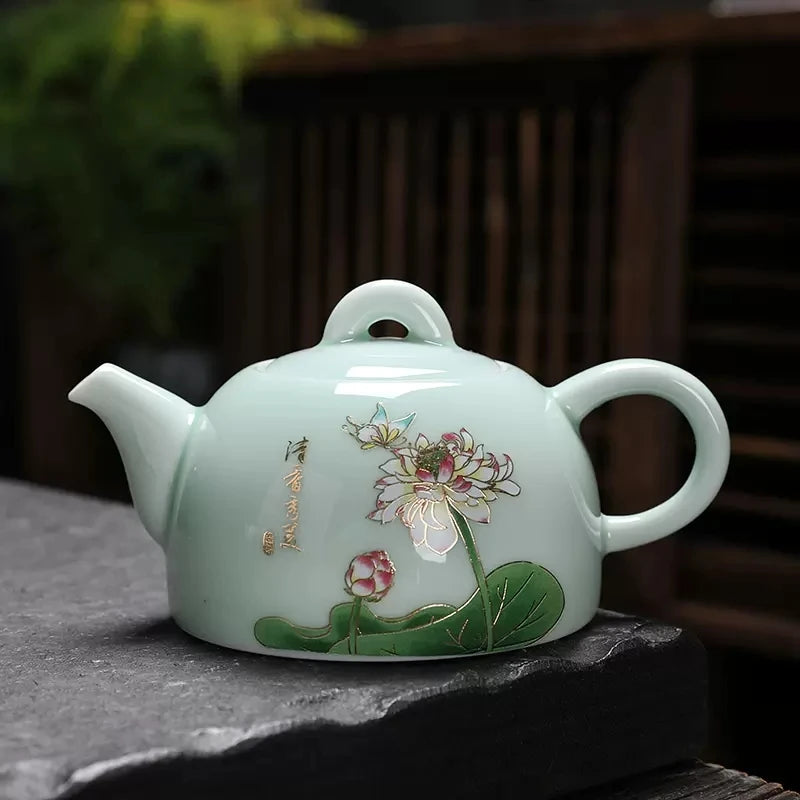 Celadon Tea Pot Kung Fu TeaSet Accessories Ceramic Handmade White Porcelain Teapot Chinese Tea Ceremony Oolong Tea Filter Kettle