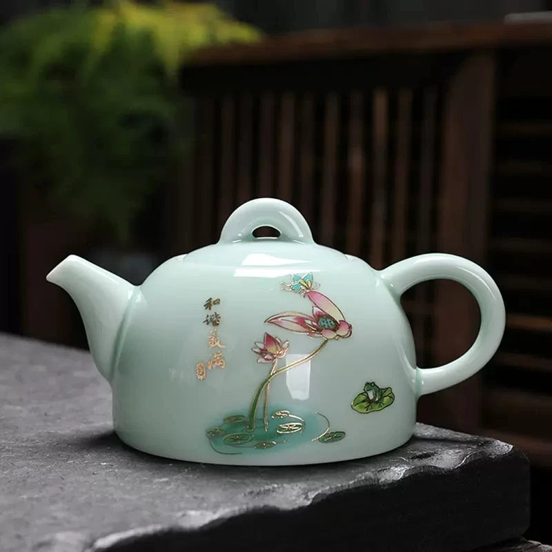 Celadon Tea Pot Kung Fu TeaSet Accessories Ceramic Handmade White Porcelain Teapot Chinese Tea Ceremony Oolong Tea Filter Kettle
