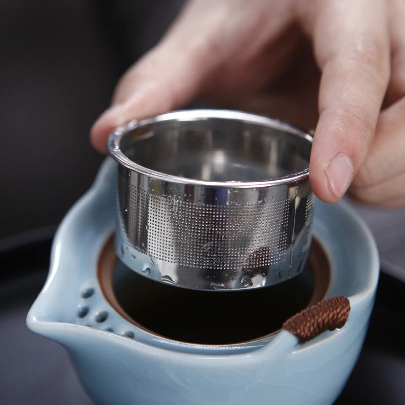 Chinese Kung Fu Tea Set Ceramic Portable Teapot Set Outdoor Travel Gaiwan Tea Cups of Tea Ceremony Household Teacup Fine Gifts